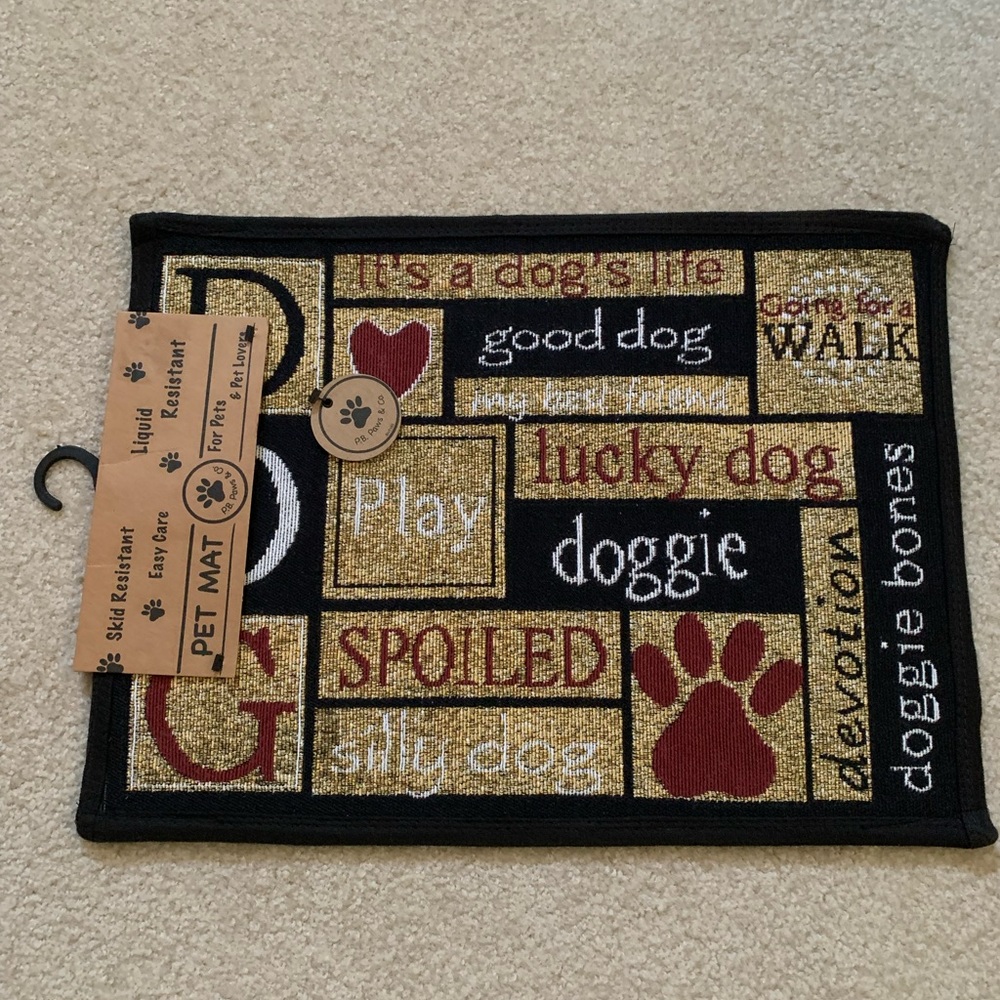 Stylish Doggie Pet Mat - Black and Gold